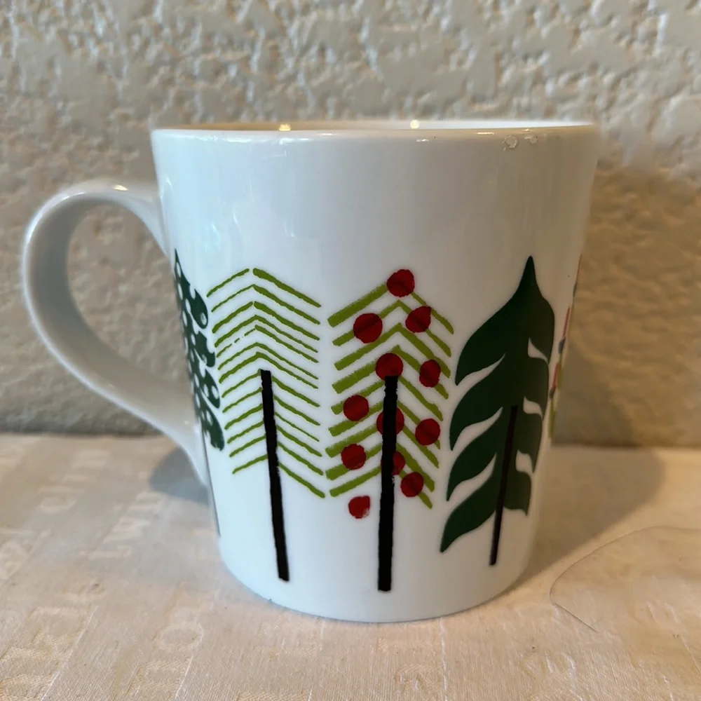 Crate&Barrel Jenny Bowers Evergreen Tree Mug